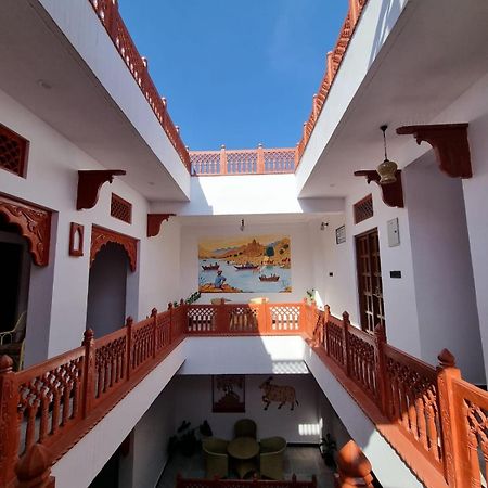 Hari Niwas Guest House Удайпур Екстериор снимка