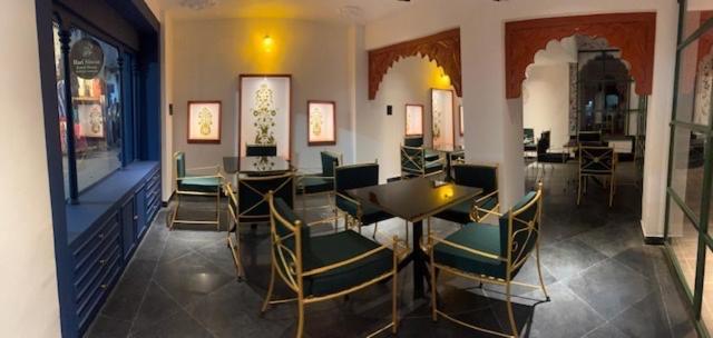 Hari Niwas Guest House Удайпур Екстериор снимка