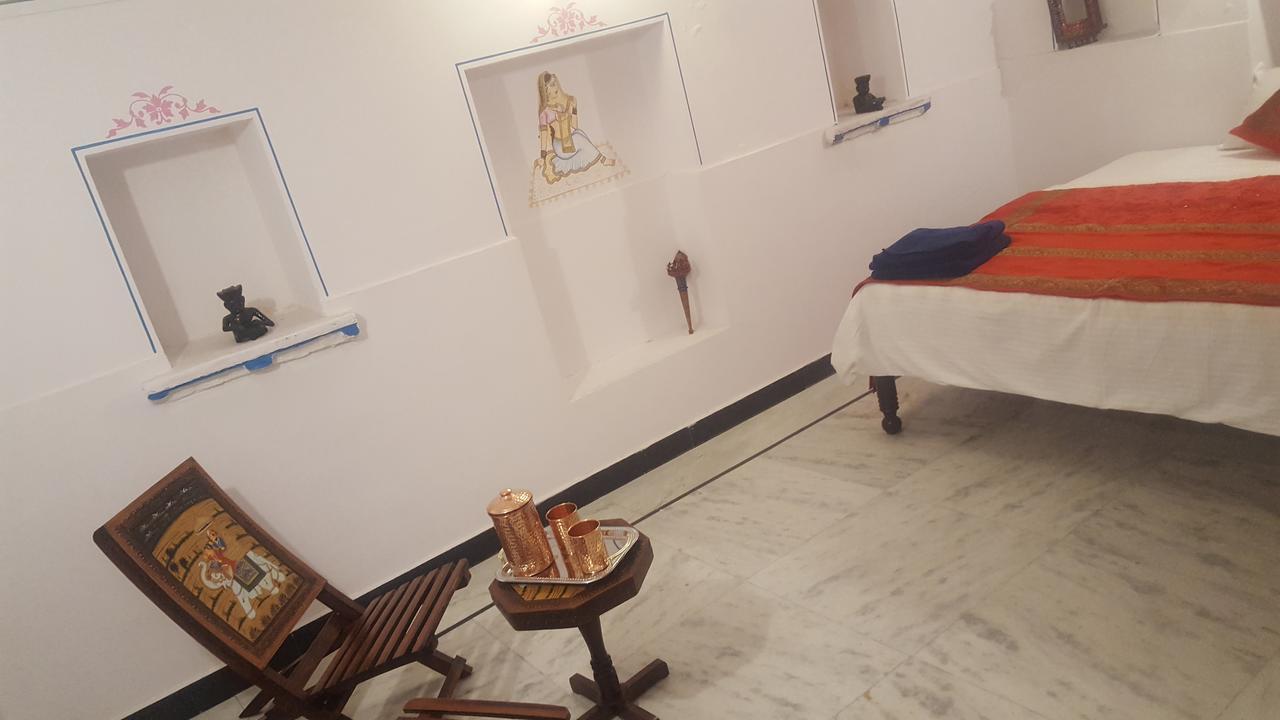 Hari Niwas Guest House Удайпур Екстериор снимка