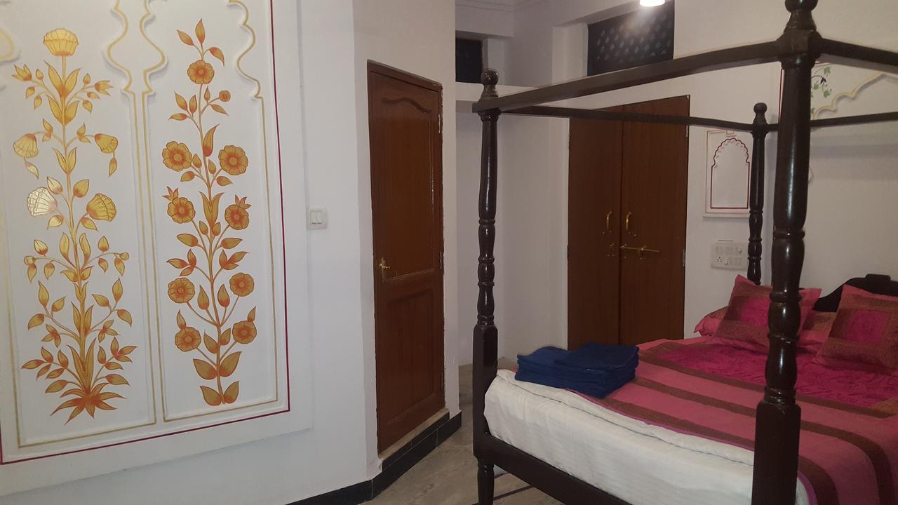 Hari Niwas Guest House Удайпур Екстериор снимка